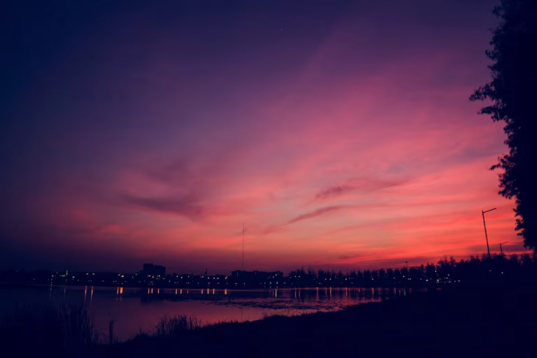 গোধূলি বিকেল নিয়ে ক্যাপশন